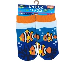 キッズソックス　ぴったんこ　クマノミ　ＳＩＺＥ１３～１８ｃｍ